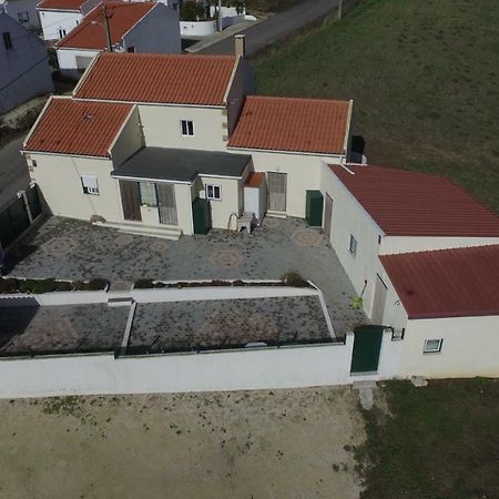 Casal Riquezo T2-1.O- Serra Da Pescaria - Nazaré Exterior foto